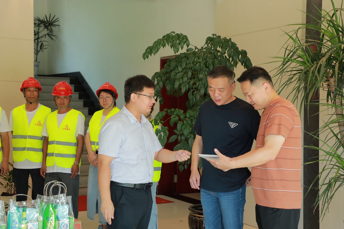 1722736277529744.jpg 4df6457c0208871a360333979caf589.jpg